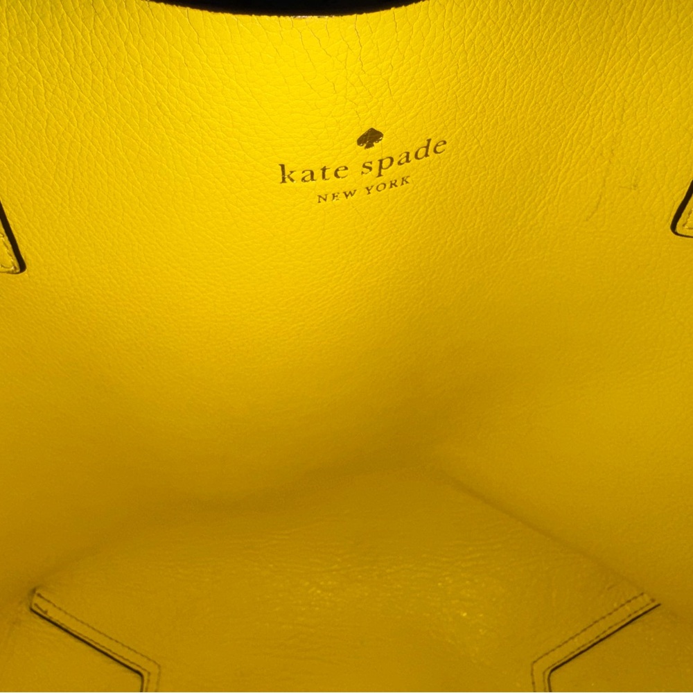 Reversible Kate Spade Blush Tote with Yellow tassel - Picture 8 of 8